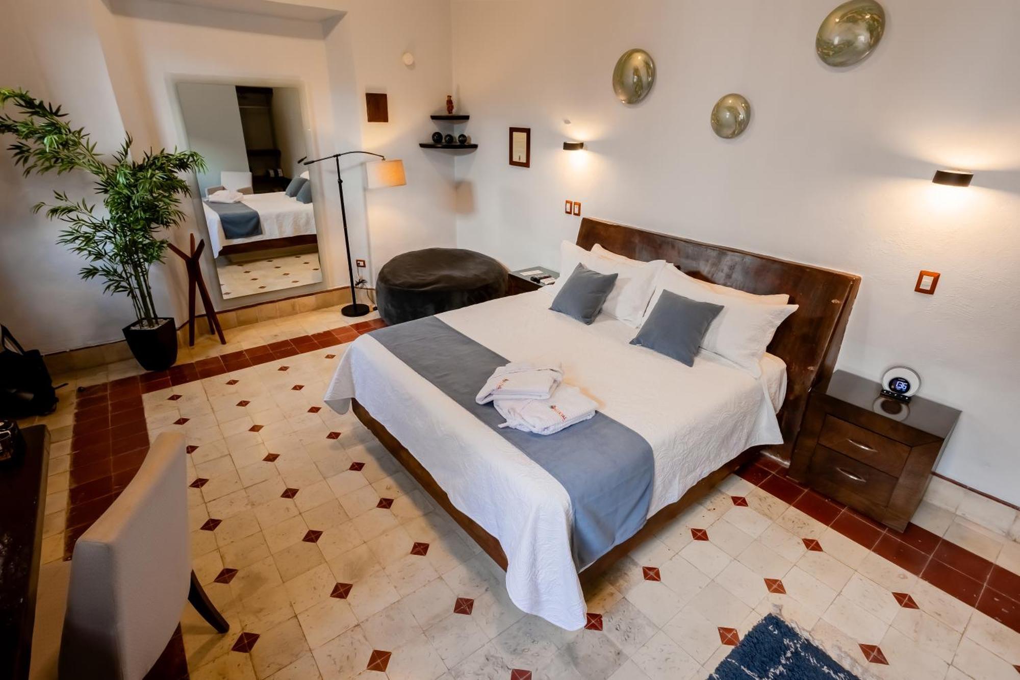 Kuxtal Hotel Boutique Мерида Екстериор снимка